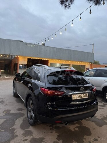 Infiniti FX35-8