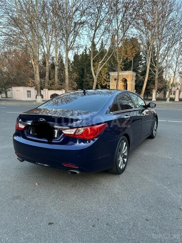 Hyundai Sonata-3