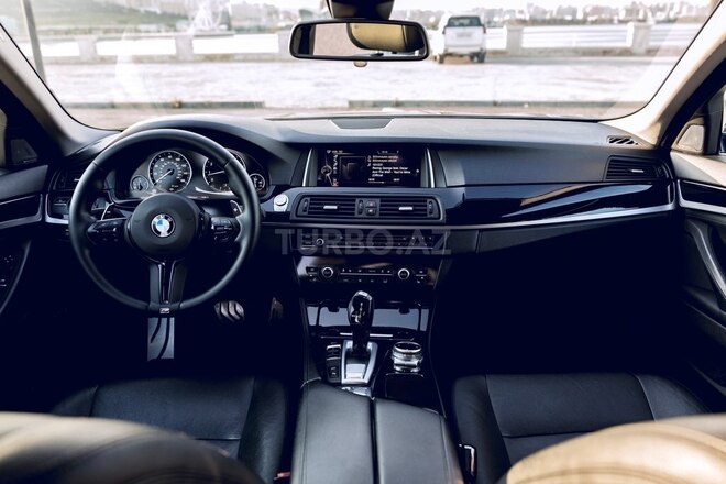 BMW 528-8