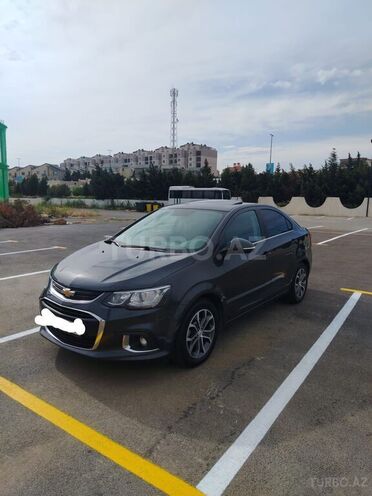 Chevrolet Aveo-3