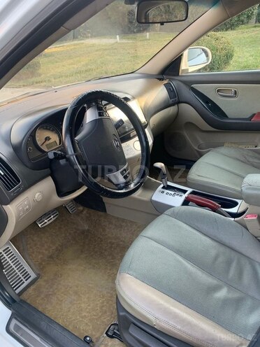 Hyundai Avante-3