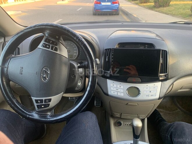 Hyundai Avante-2