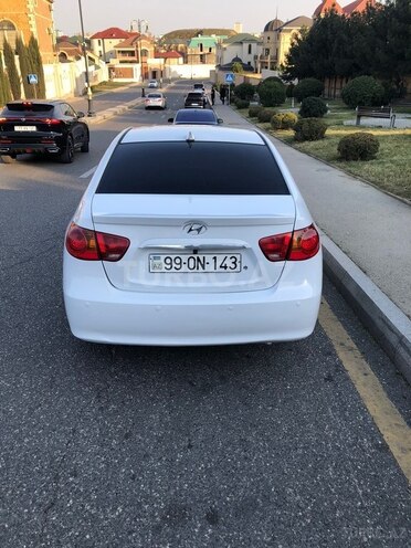 Hyundai Avante-9