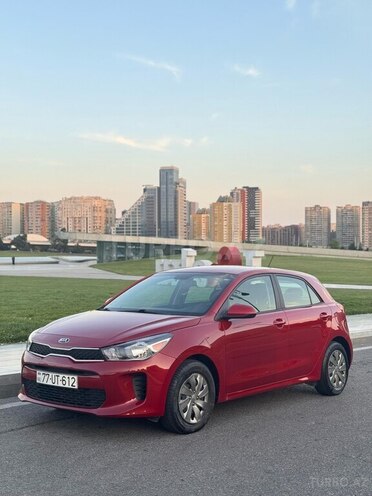 Kia Rio-4