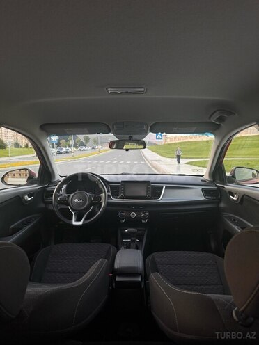 Kia Rio-8