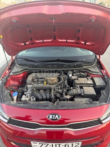 Kia Rio-7