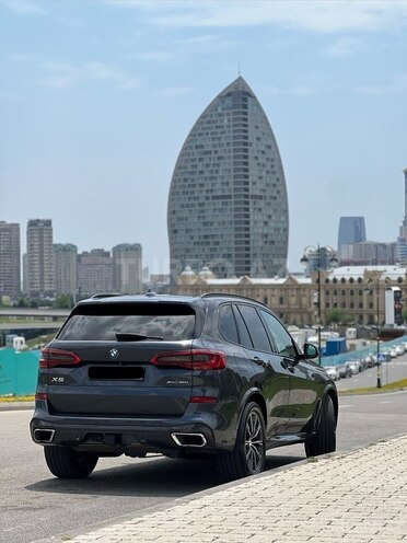 BMW X5-7