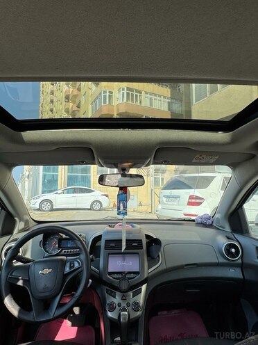 Chevrolet Aveo-4