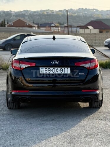 Kia Optima-3