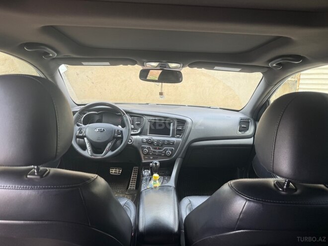 Kia Optima-13