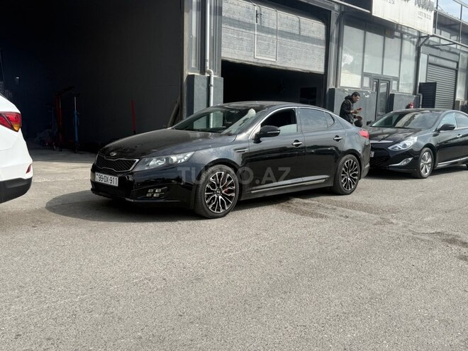 Kia Optima-12