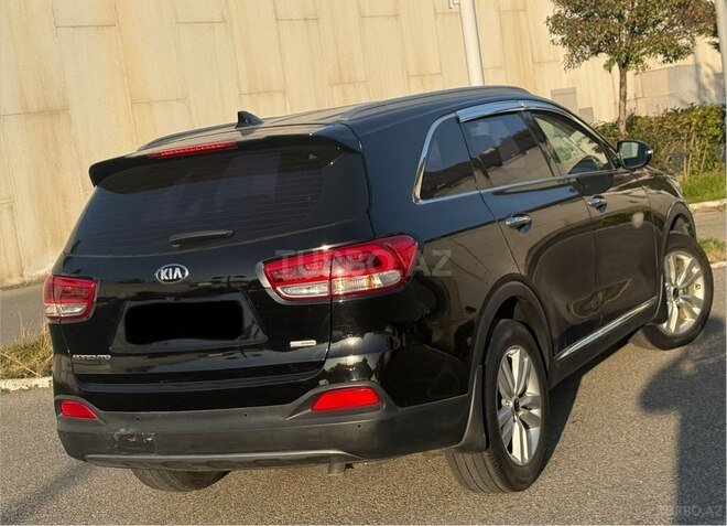 Kia Sorento-9