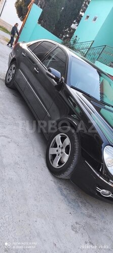 Mercedes E 220-5