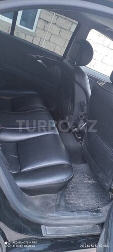 Mercedes E 220-9