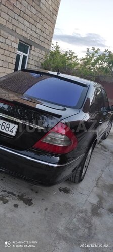 Mercedes E 220-7