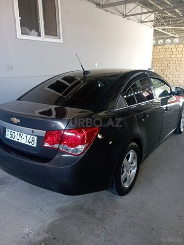 Chevrolet Cruze-3