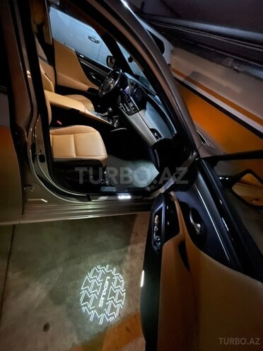 Lexus ES 300h-5