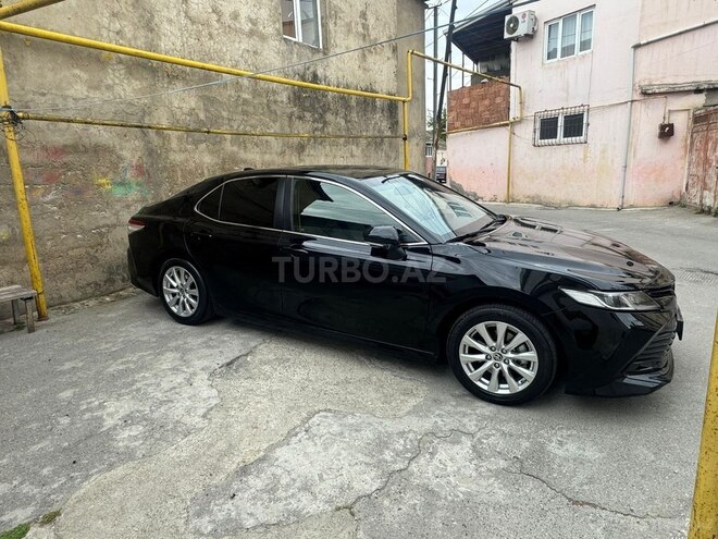 Toyota Camry-3