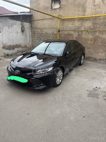 Toyota Camry-6