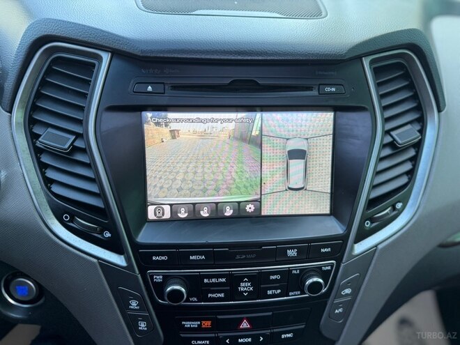 Hyundai Santa Fe-6