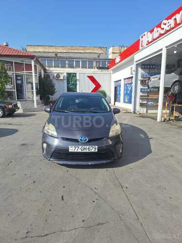 Toyota Prius-1