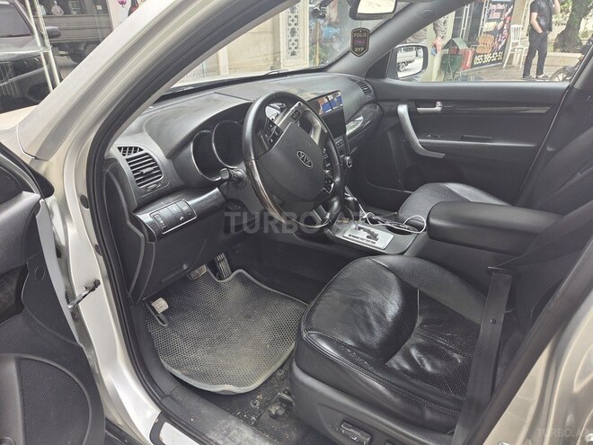 Kia Sorento-9