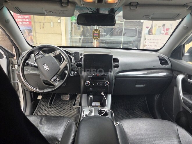 Kia Sorento-6