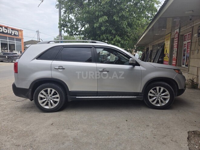 Kia Sorento-4