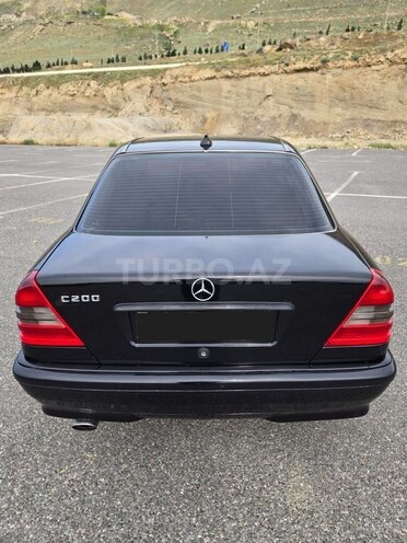 Mercedes C 200-2