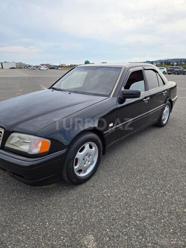 Mercedes C 200-6