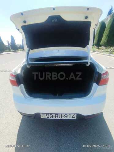 Kia Rio-10
