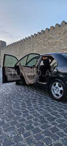 Mercedes E 200-10