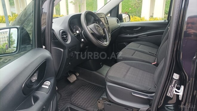Mercedes Vito 119 CDI-13