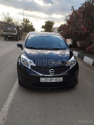 Nissan Note-1