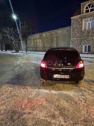 Opel Astra-10