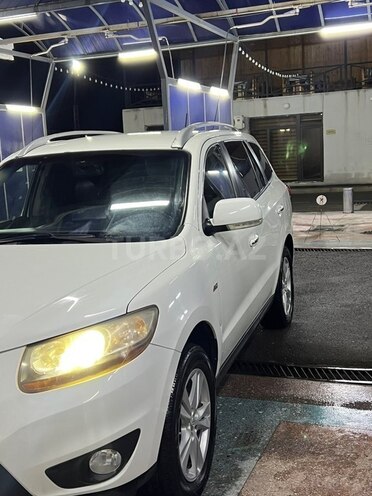 Hyundai Santa Fe-4