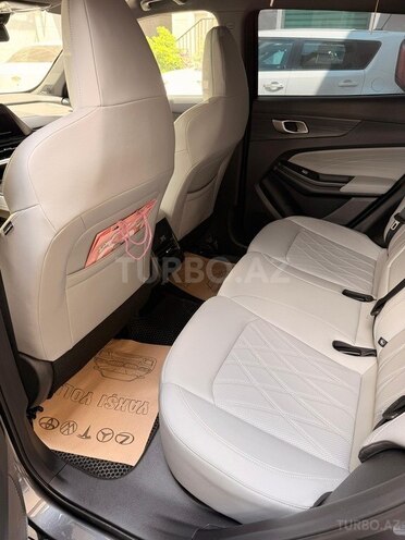 Changan Qiyuan Q05-7