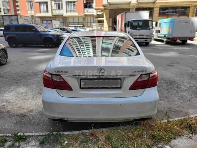 Lexus LS 460-2