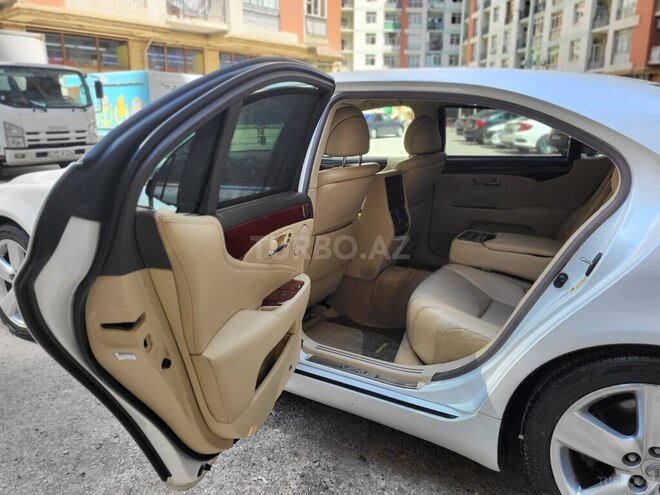 Lexus LS 460-6