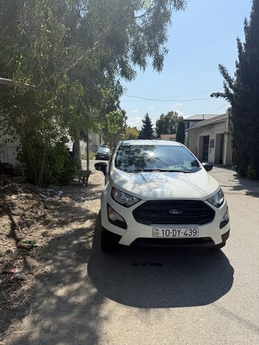 Ford Ecosport-1