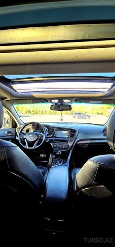 Kia Optima-5