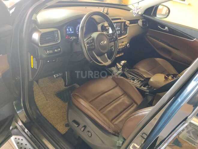 Kia Sorento-18