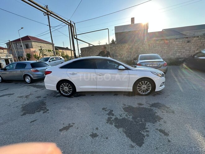 Hyundai Sonata-6