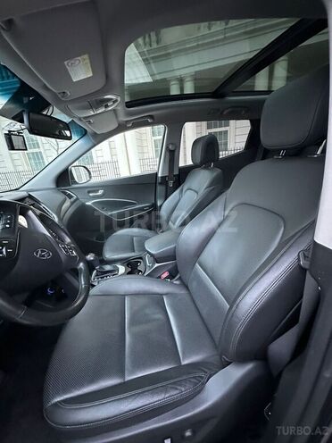 Hyundai Santa Fe-8