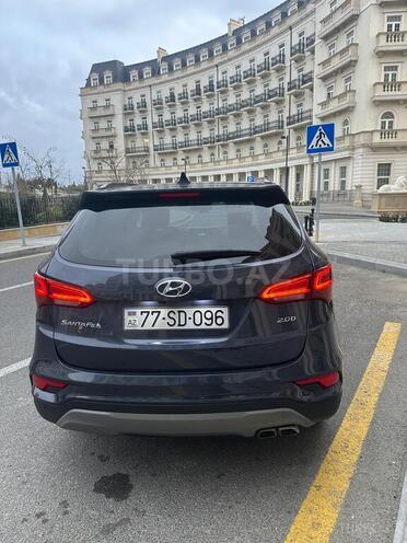 Hyundai Santa Fe-3