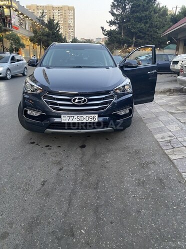 Hyundai Santa Fe-15