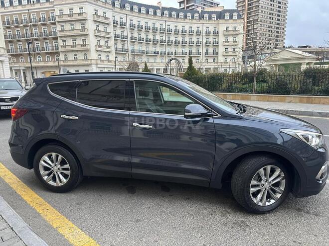 Hyundai Santa Fe-4