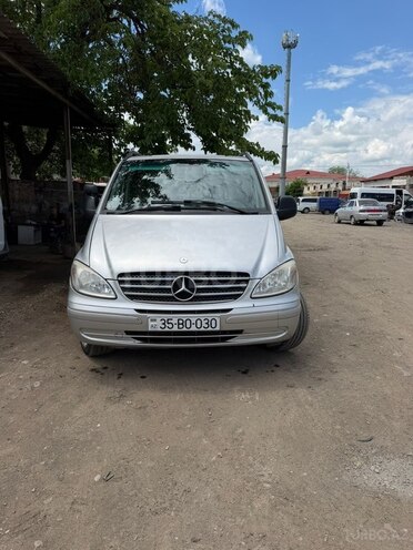Mercedes Vito-1