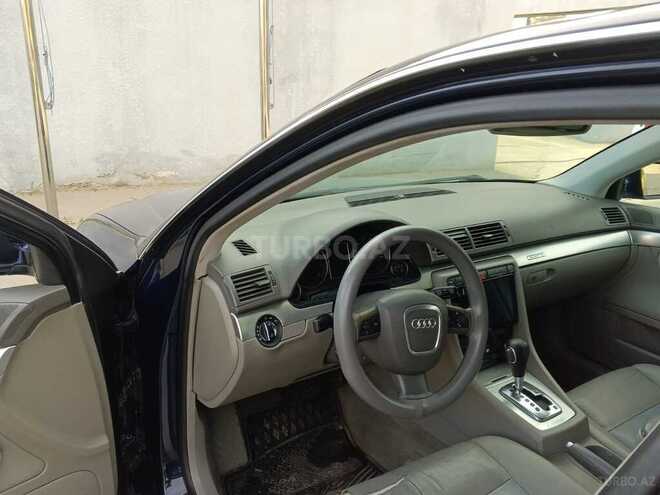 Audi A4-11
