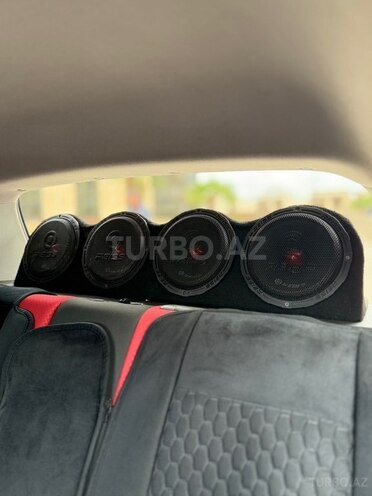 Kia Rio-11